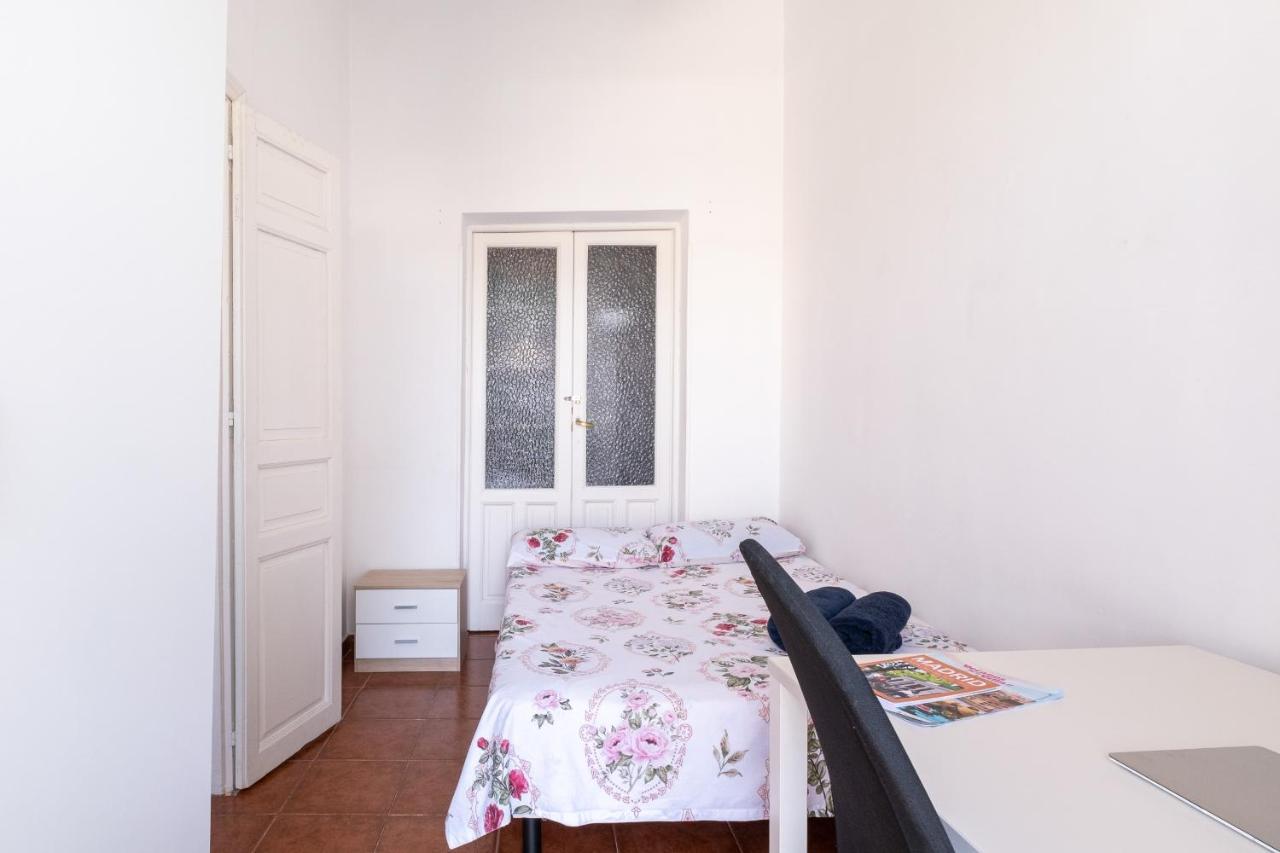 Comfy 4 Rooms Apt In The Heart Of Chueca Мадрид Экстерьер фото
